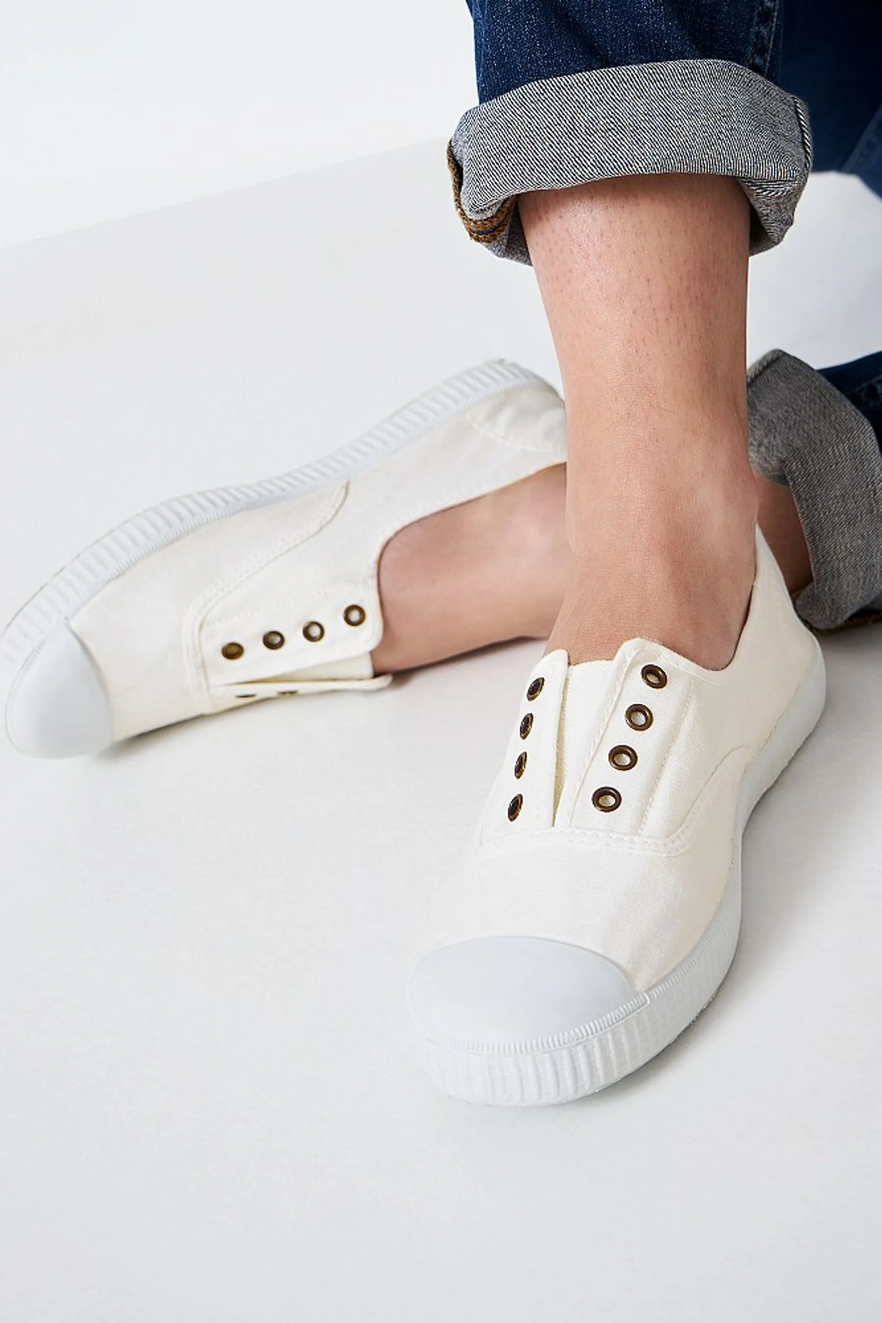 Crew Clothing - Victoria - Scarpe da ginnastica senza lacci